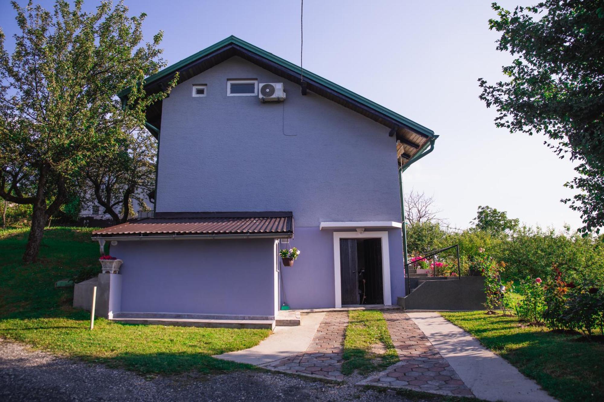 Apartmán Kuca Za Odmor Jurino Gnijezdo Jarki Horvaticevi Exteriér fotografie